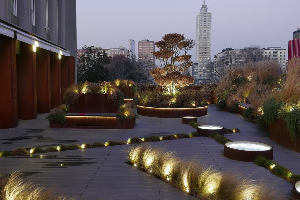 Landscape Lighting - Commercial Property